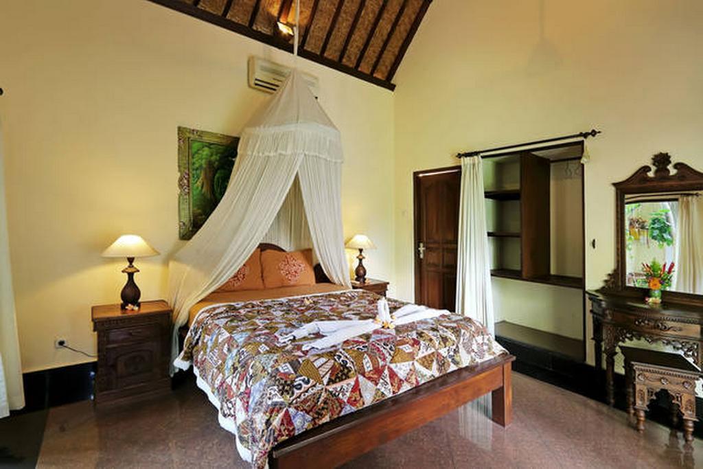 Loka Sari Guest House And Spa Ubud  Exterior photo